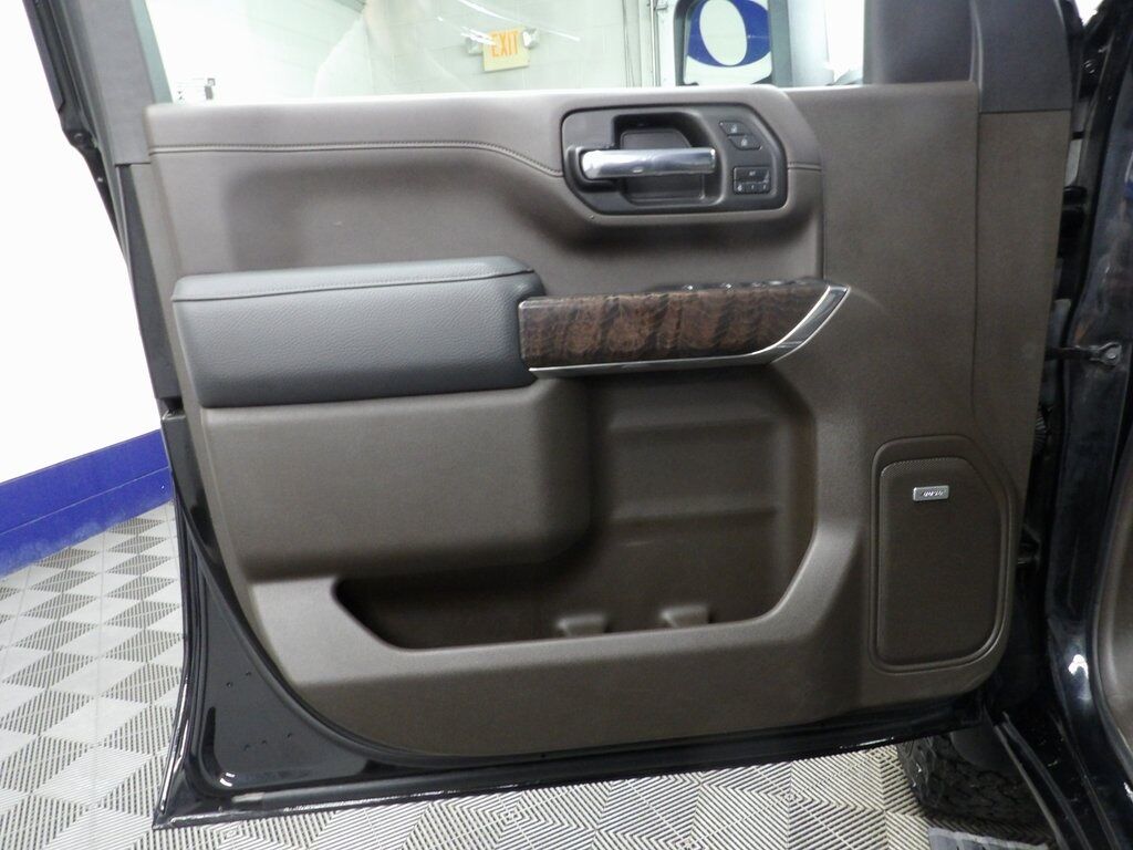 2023 GMC Sierra 3500HD 4x4 Crew Cab Denali SRW Fond du Lac WI