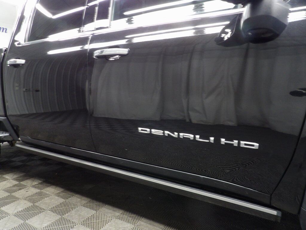 2023 GMC Sierra 3500HD 4x4 Crew Cab Denali SRW Fond du Lac WI