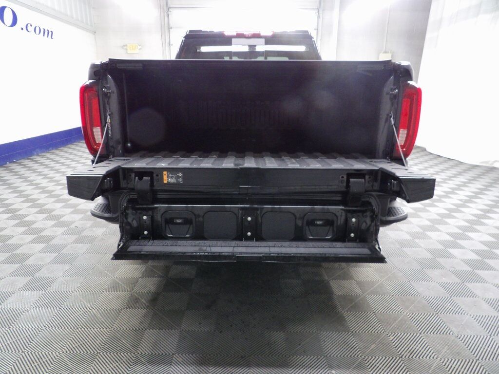 2023 GMC Sierra 3500HD 4x4 Crew Cab Denali SRW Fond du Lac WI