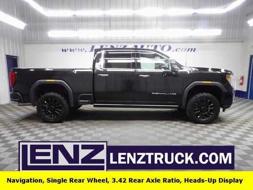 2023_GMC_Sierra 3500HD_4x4 Crew Cab Denali SRW_ Fond du Lac WI