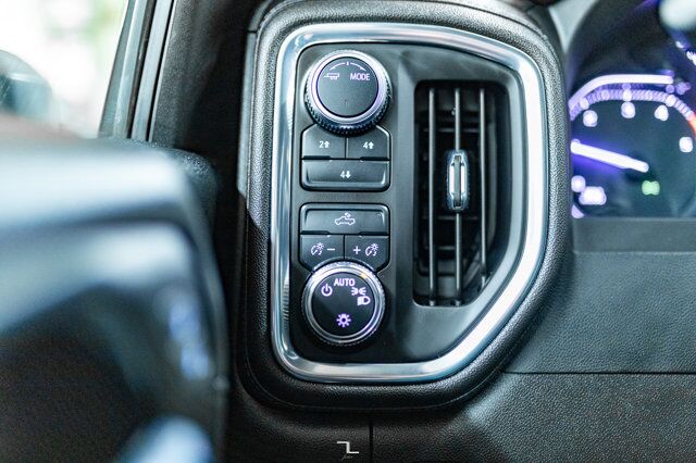 2023 GMC Sierra 3500HD 4x4 Crew Cab SLE Diesel BCam Red Deer AB