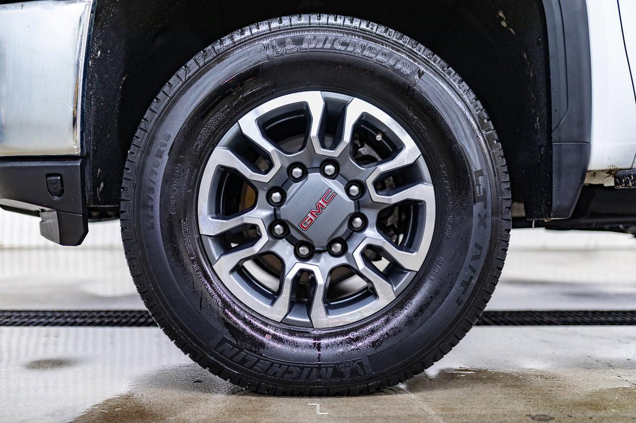 2023 GMC Sierra 3500HD 4x4 Crew Cab SLE Diesel BCam Red Deer AB