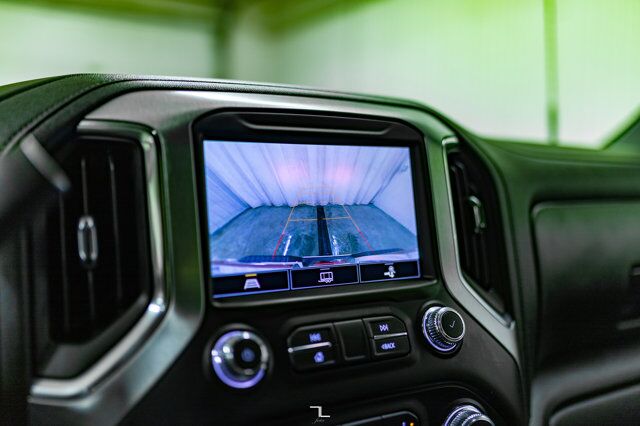 2023 GMC Sierra 3500HD 4x4 Crew Cab SLE Diesel BCam Red Deer AB