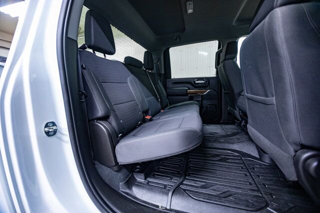 2023 GMC Sierra 3500HD 4x4 Crew Cab SLE Diesel BCam Red Deer AB