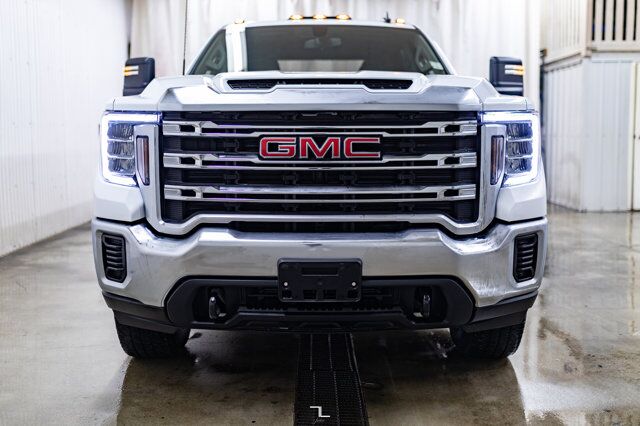 2023 GMC Sierra 3500HD 4x4 Crew Cab SLE Diesel BCam Red Deer AB