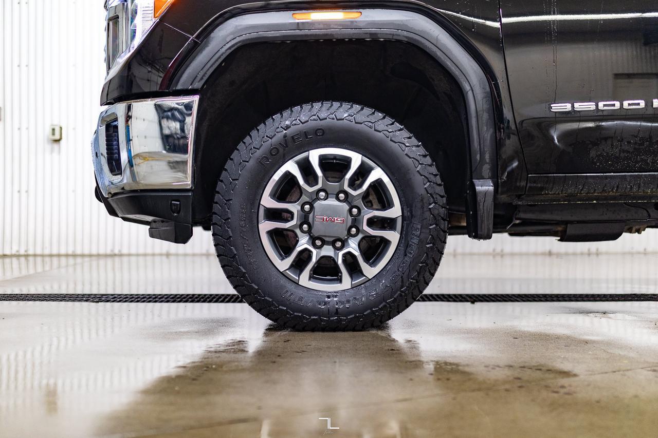 2023 GMC Sierra 3500HD 4x4 Crew Cab SLE Kodiak Diesel PSeat BCam Red Deer AB
