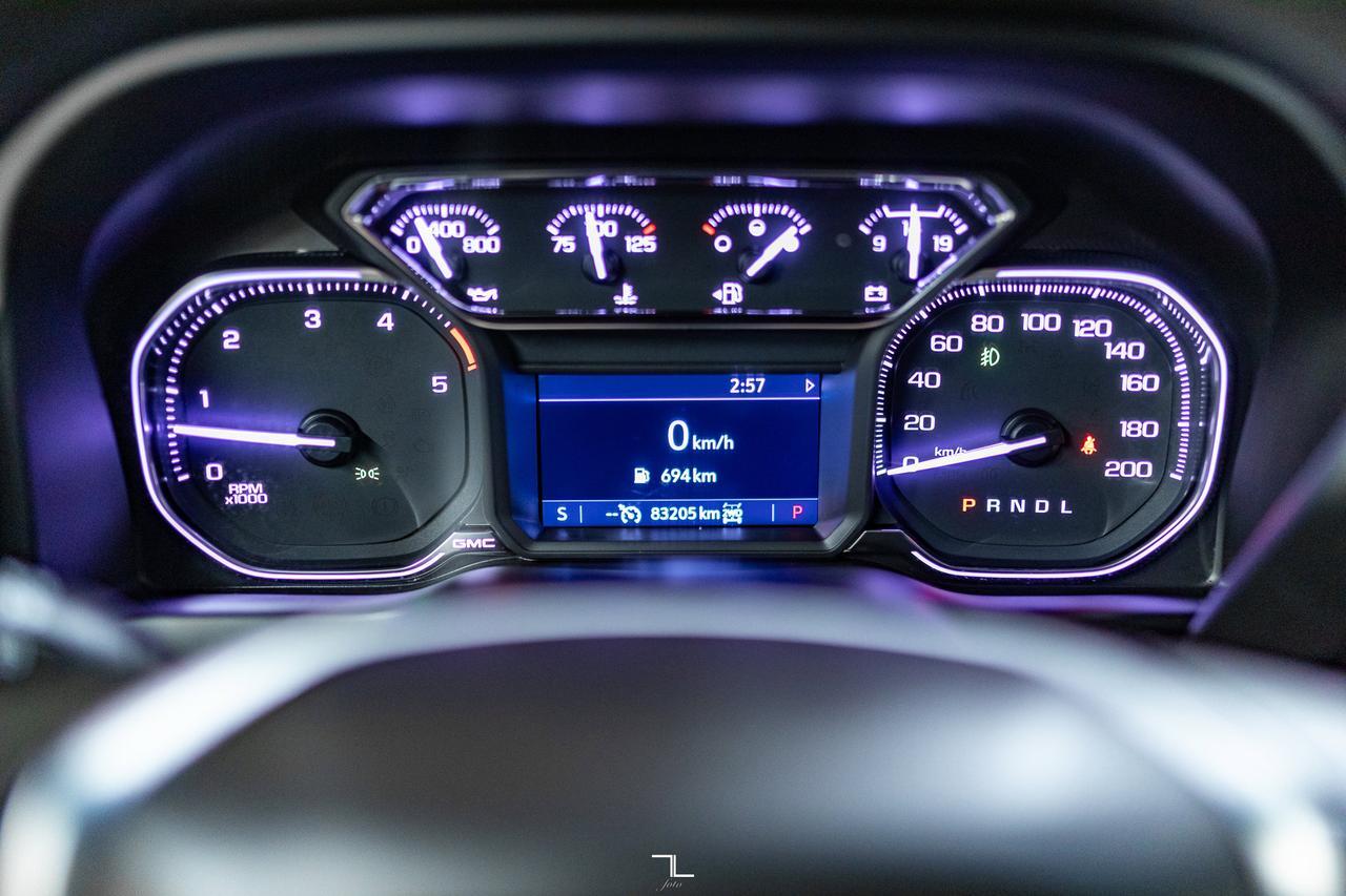 2023 GMC Sierra 3500HD 4x4 Crew Cab SLE Kodiak Diesel PSeat BCam Red Deer AB