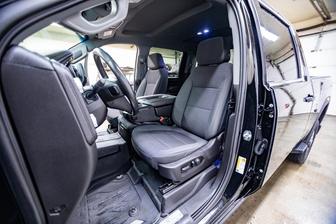 2023 GMC Sierra 3500HD 4x4 Crew Cab SLE Kodiak Diesel PSeat BCam Red Deer AB