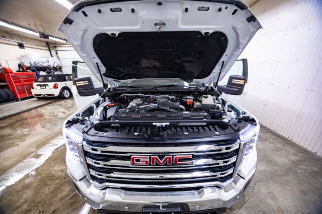 2023 GMC Sierra 3500HD 4x4 Crew Cab SLE X31 Diesel BCam Red Deer AB