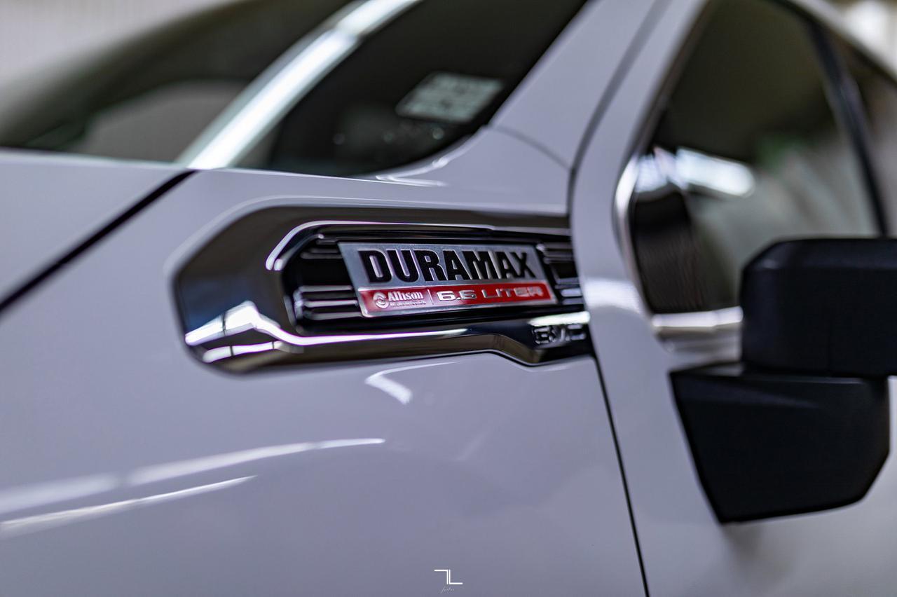 2023 GMC Sierra 3500HD 4x4 Crew Cab SLE X31 Diesel BCam Red Deer AB