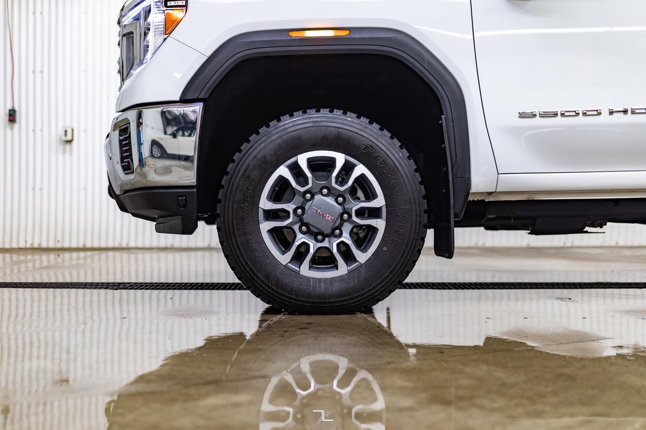 2023 GMC Sierra 3500HD 4x4 Crew Cab SLE X31 Diesel BCam Red Deer AB