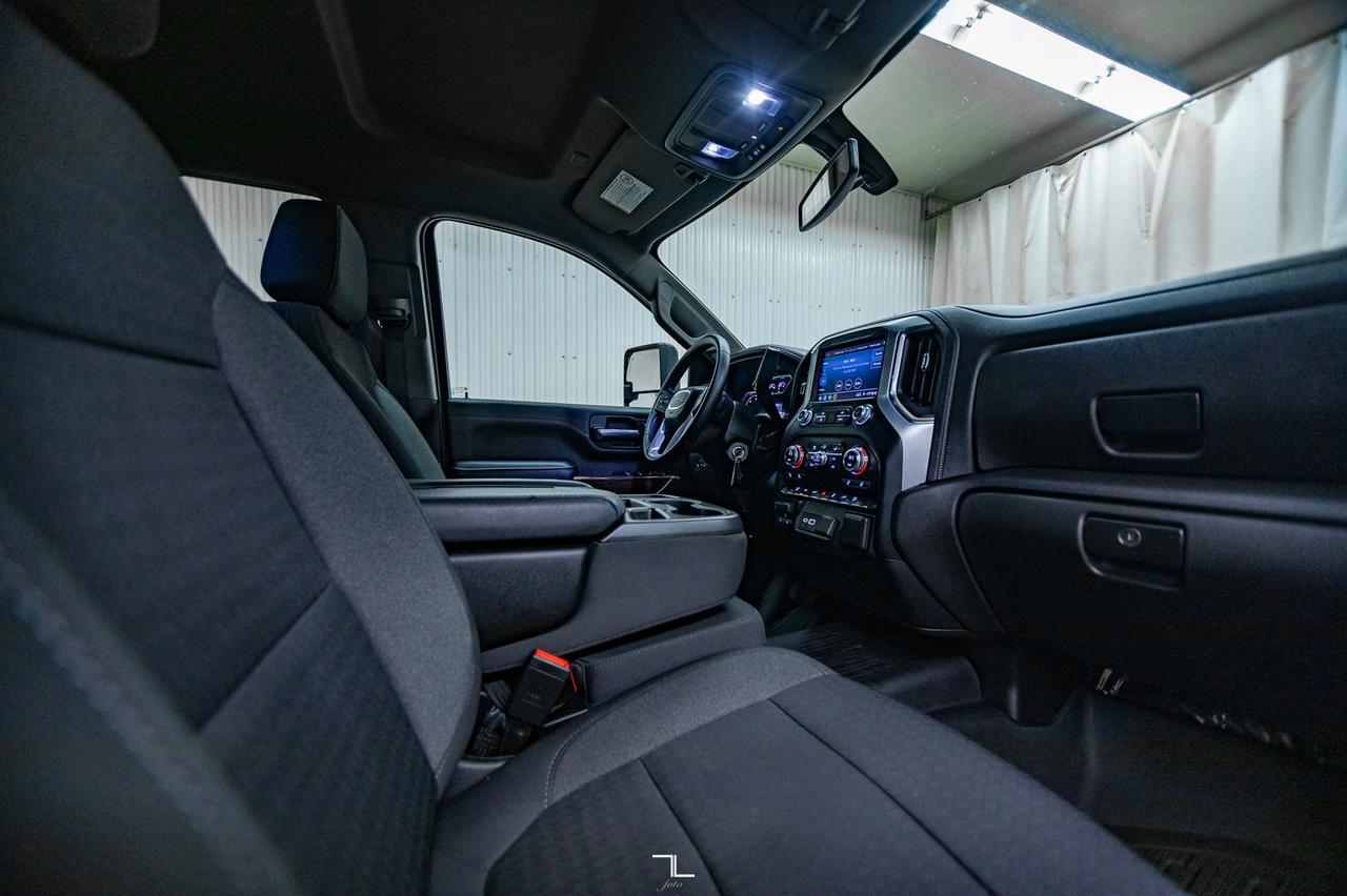 2023 GMC Sierra 3500HD 4x4 Crew Cab SLE X31 Diesel BCam Red Deer AB