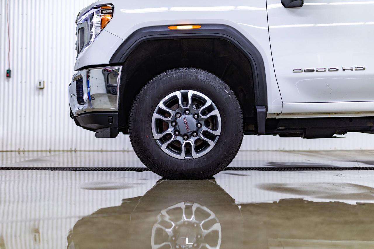 2023 GMC Sierra 3500HD 4x4 Crew Cab SLE X31 Diesel BCam Red Deer AB