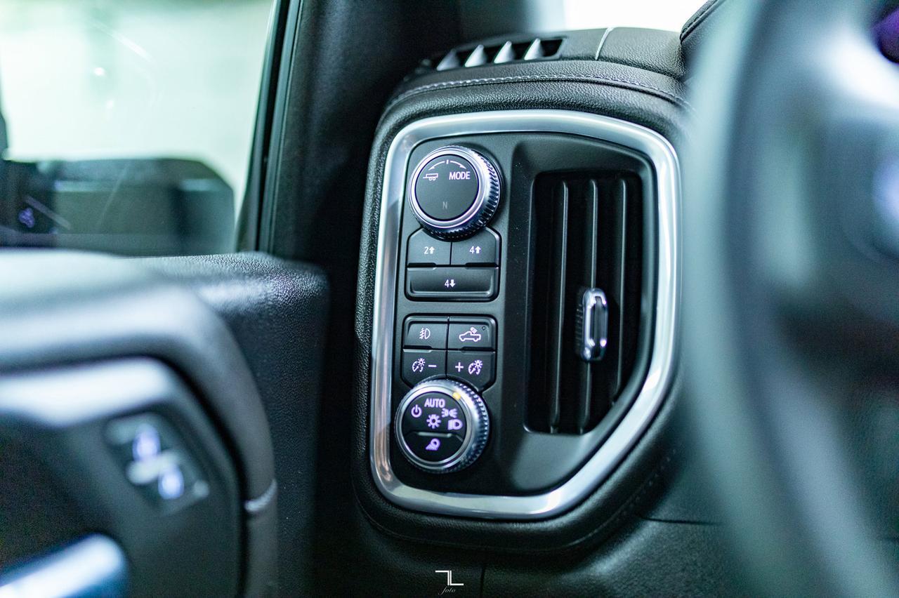 2023 GMC Sierra 3500HD 4x4 Crew Cab SLE X31 Diesel BCam Red Deer AB