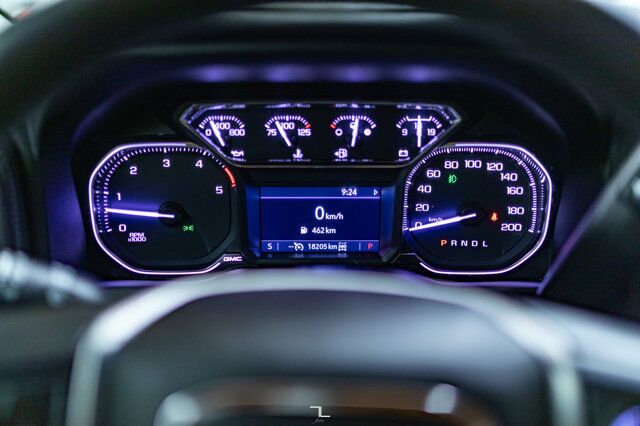 2023 GMC Sierra 3500HD 4x4 Crew Cab SLE X31 Diesel BCam Red Deer AB