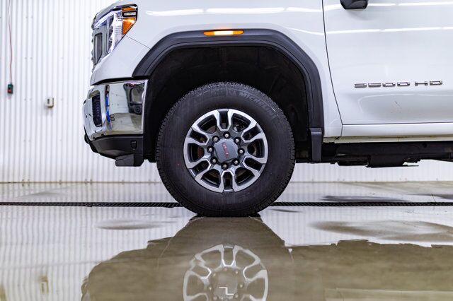 2023 GMC Sierra 3500HD 4x4 Crew Cab SLE X31 Diesel BCam Red Deer AB