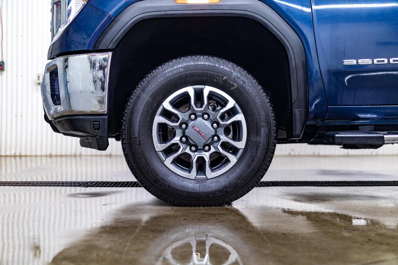 2023 GMC Sierra 3500HD 4x4 Crew Cab SLE X31 Longbox Diesel PSeat BCam Red Deer AB