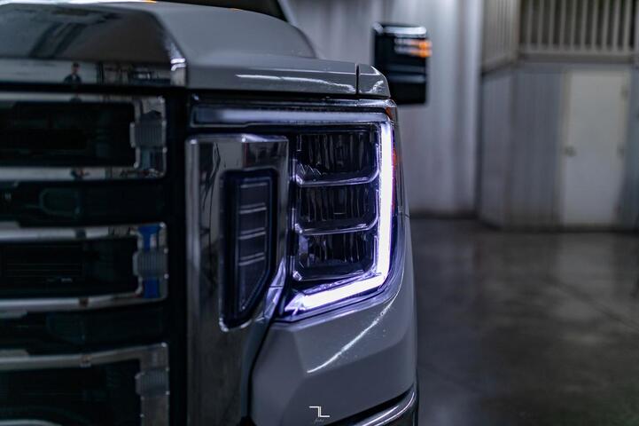 2023 GMC Sierra 3500HD 4x4 Crew Cab SLT Longbox Diesel Leather Nav BCam Red Deer AB 2023 GMC Sierra 3500HD 4x4 Crew Cab SLT Longbox Diesel Leather Nav BCam Red Deer AB