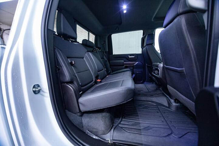 2023 GMC Sierra 3500HD 4x4 Crew Cab SLT Longbox Diesel Leather Nav BCam Red Deer AB 2023 GMC Sierra 3500HD 4x4 Crew Cab SLT Longbox Diesel Leather Nav BCam Red Deer AB