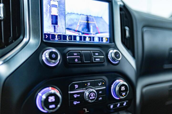 2023 GMC Sierra 3500HD 4x4 Crew Cab SLT Longbox Diesel Leather Nav BCam Red Deer AB 2023 GMC Sierra 3500HD 4x4 Crew Cab SLT Longbox Diesel Leather Nav BCam Red Deer AB