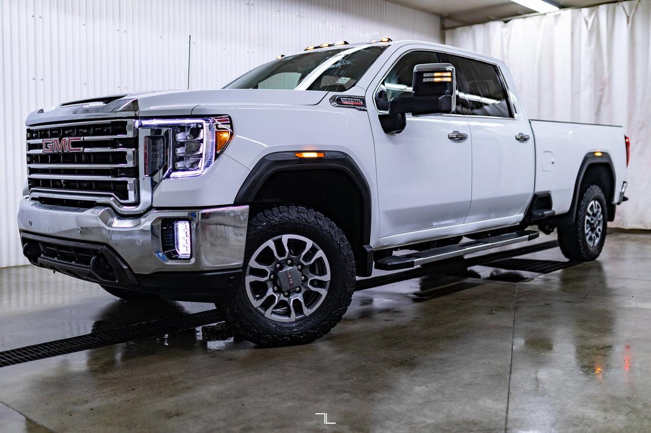 2023 GMC Sierra 3500HD 4x4 Crew Cab SLT Longbox Diesel Leather Nav BCam Red Deer AB