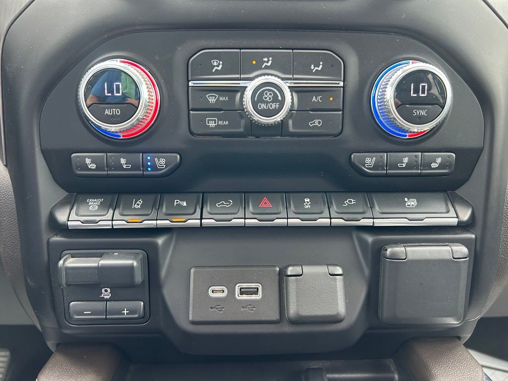 2023 GMC Sierra 3500HD Denali Crestwood KY