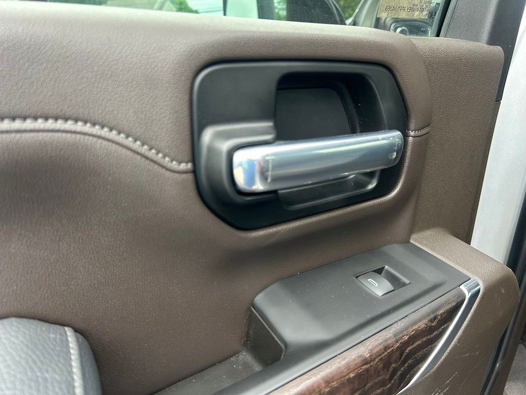 2023 GMC Sierra 3500HD Denali Crestwood KY