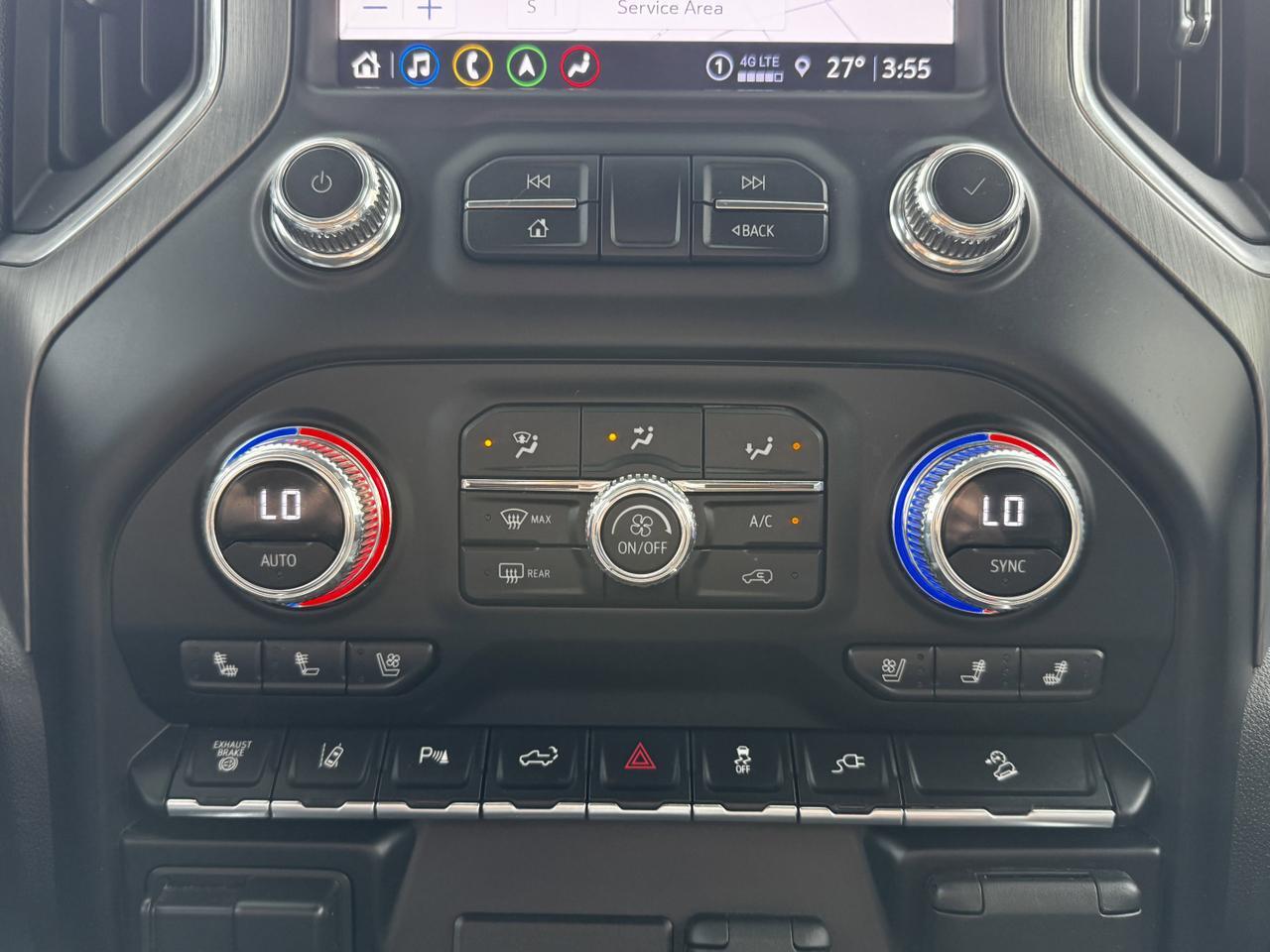 2023 GMC Sierra 3500HD Denali Crew Cab 4WD | Low KMs | Duramax Diesel V8 | Bose Sound | Backup Camera | OnStar Redwater AB