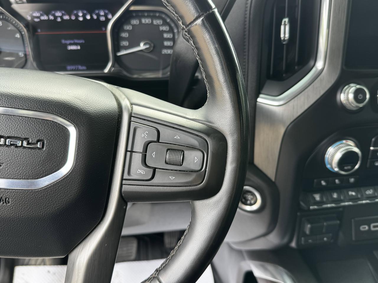 2023 GMC Sierra 3500HD Denali Crew Cab 4WD | Low KMs | Duramax Diesel V8 | Bose Sound | Backup Camera | OnStar Redwater AB