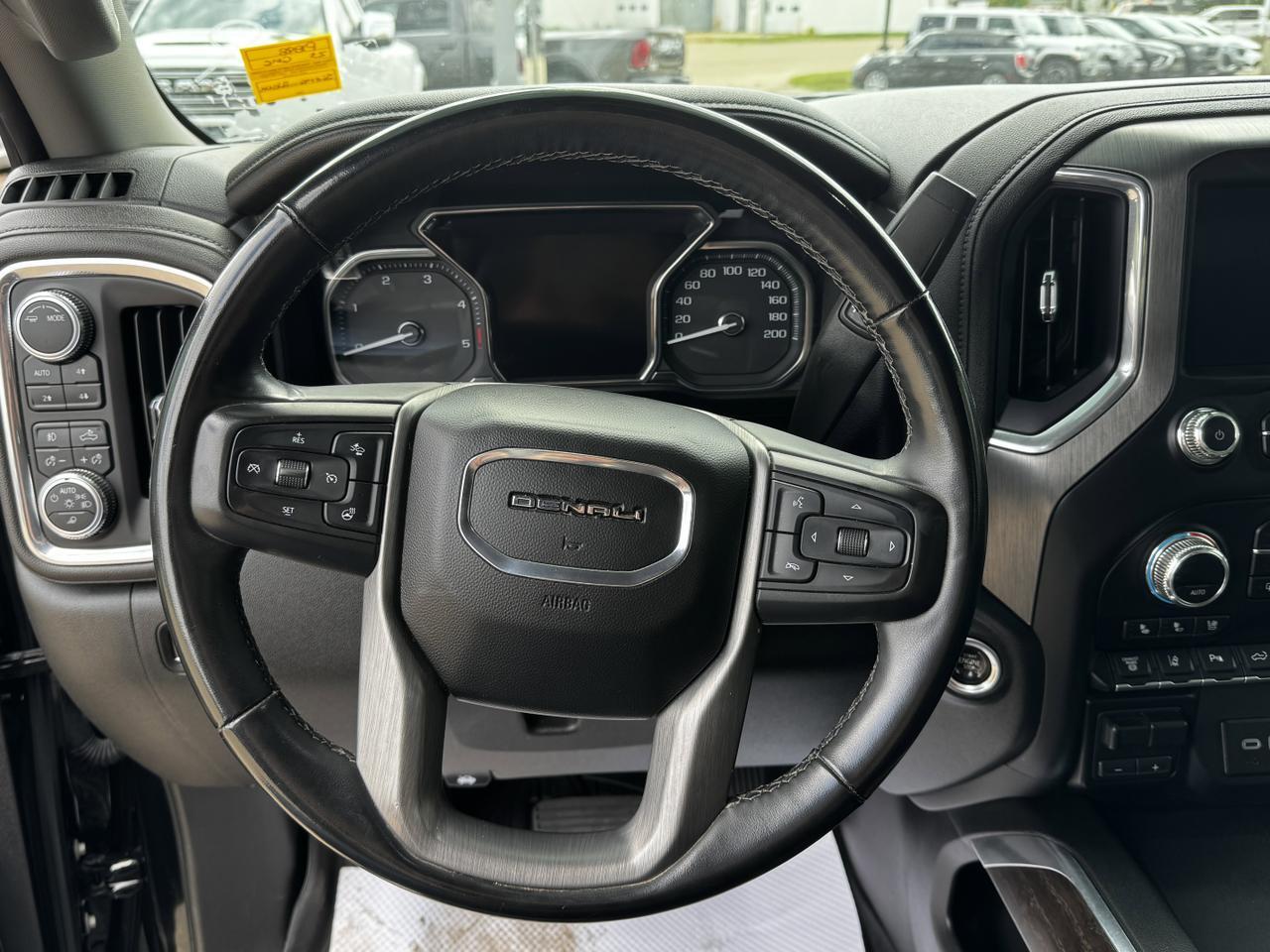 2023 GMC Sierra 3500HD Denali Crew Cab 4WD | Low KMs | Duramax Diesel V8 | Bose Sound | Backup Camera | OnStar Redwater AB