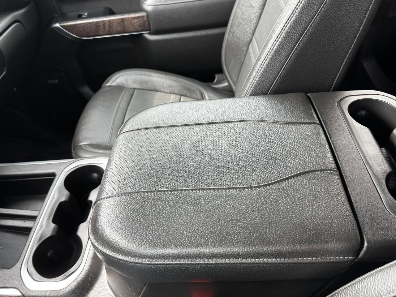 2023 GMC Sierra 3500HD Denali Redwater AB