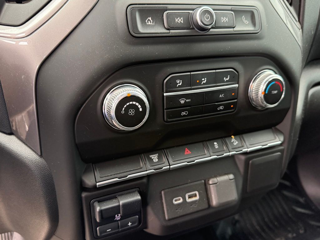 2023 GMC Sierra 3500HD Pro Crestwood KY