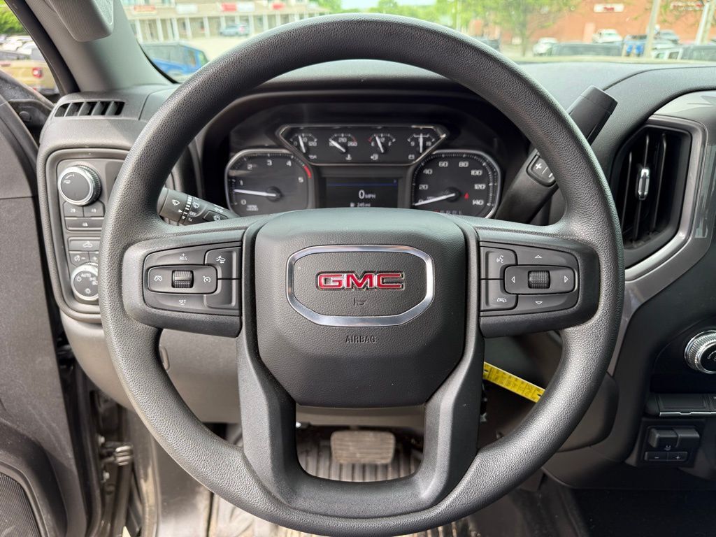 2023 GMC Sierra 3500HD Pro Crestwood KY