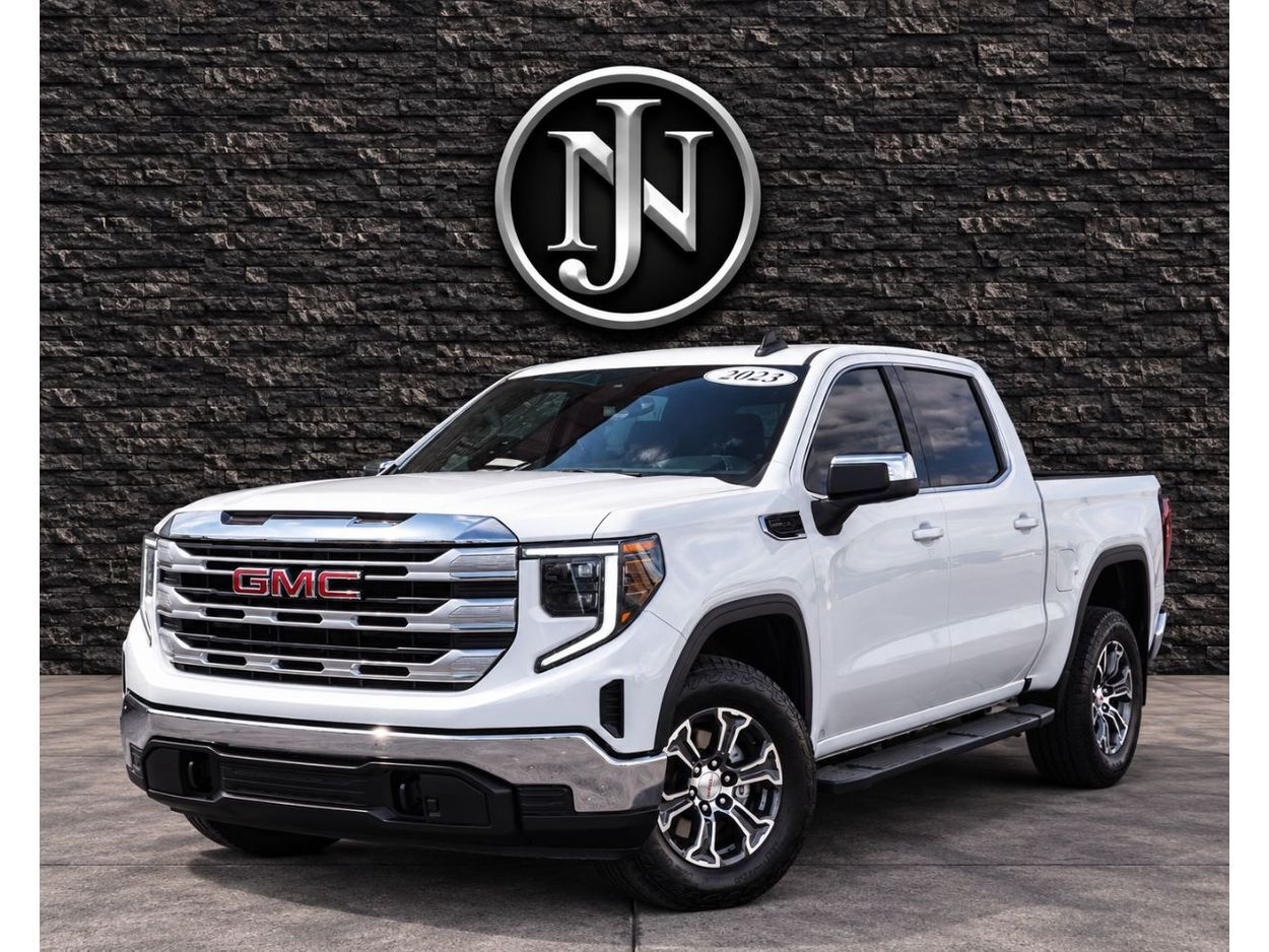 2023 GMC Sierra SLE