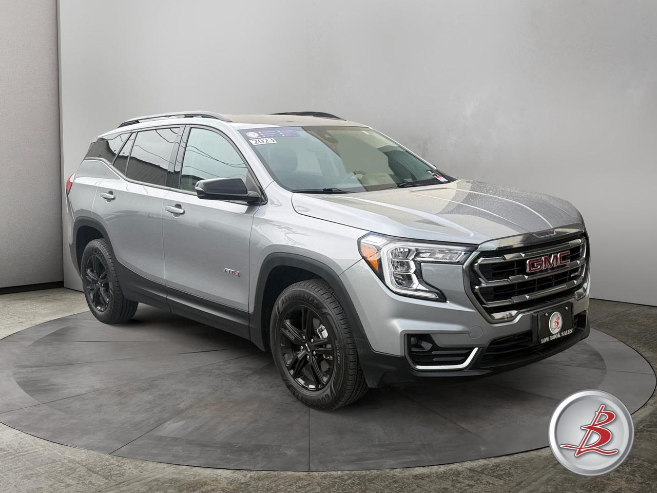 2023 GMC TERRAIN