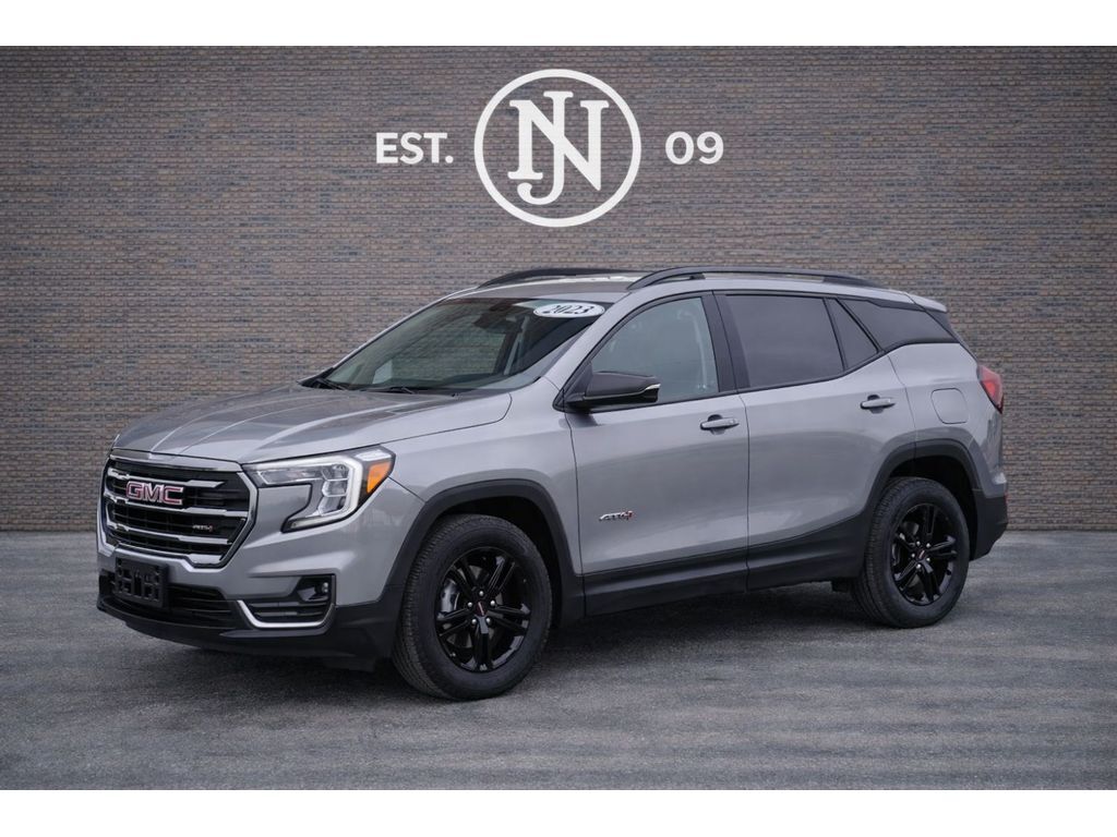 2023 GMC Terrain AT4