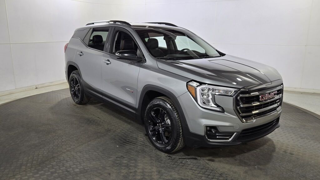 2023 GMC Terrain