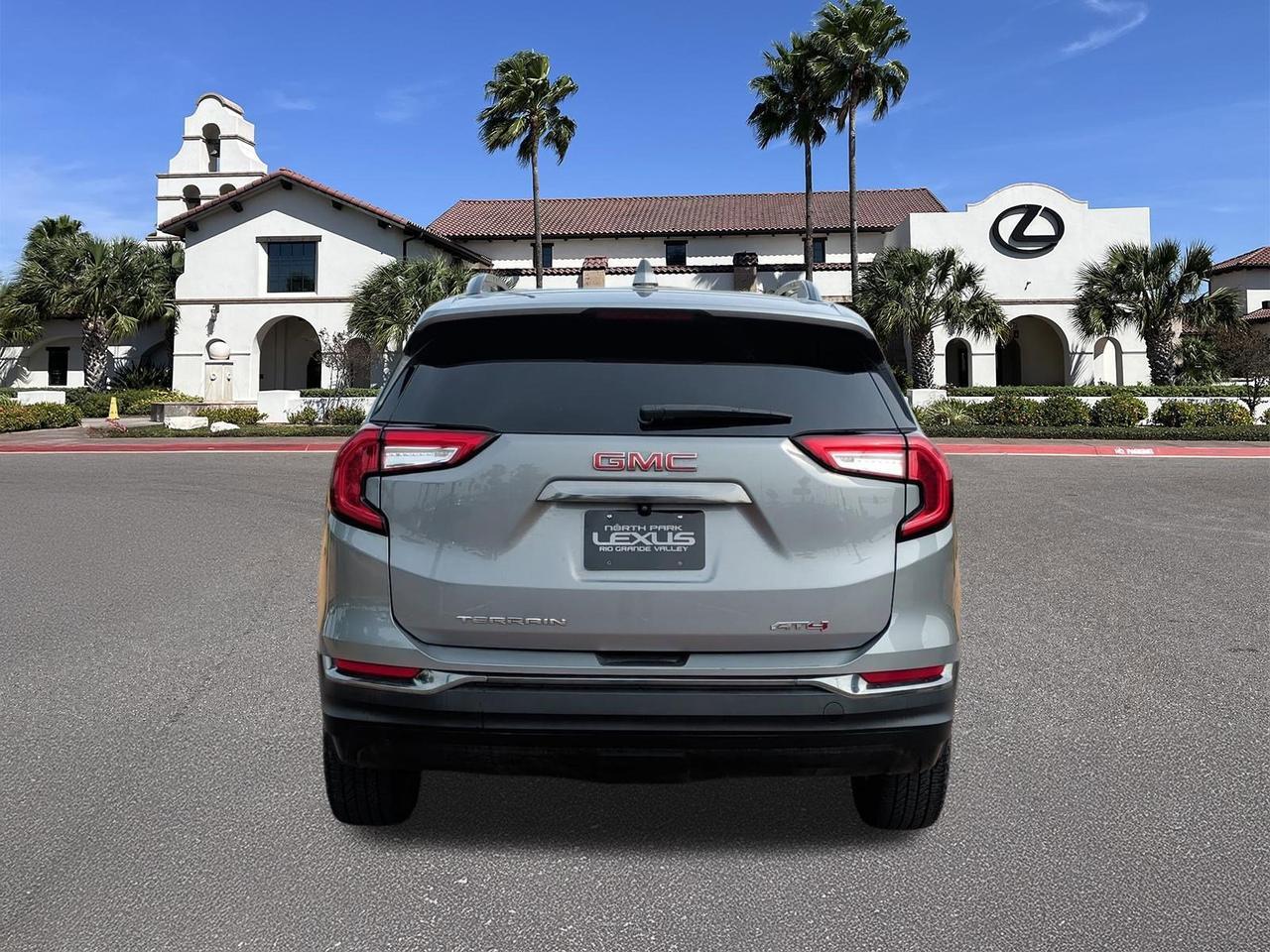 2023 GMC Terrain AT4