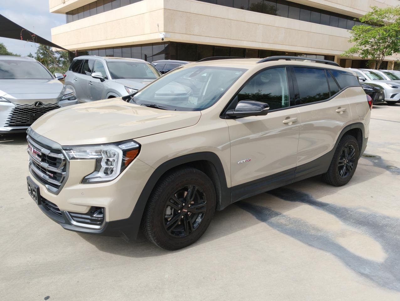 2023 GMC Terrain AT4