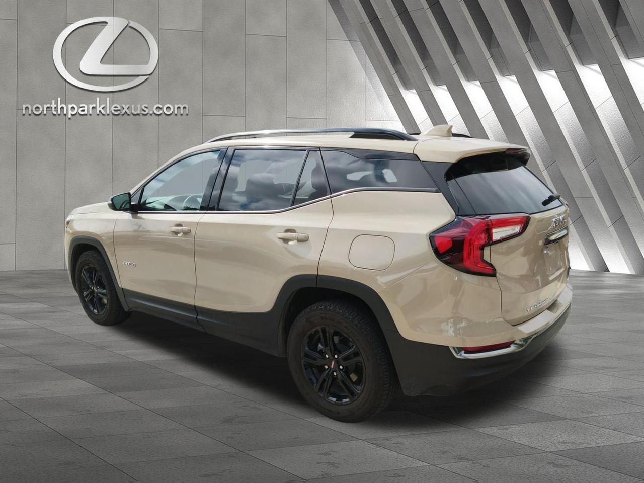 2023 GMC Terrain AT4