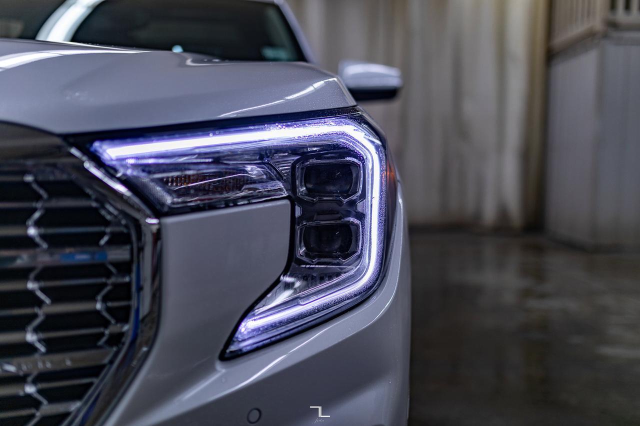 2023 GMC Terrain AWD Denali Leather Roof Nav BCam Red Deer AB