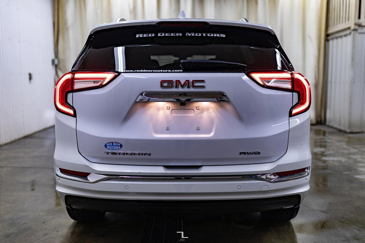 2023 GMC Terrain AWD Denali Leather Roof Nav BCam Red Deer AB