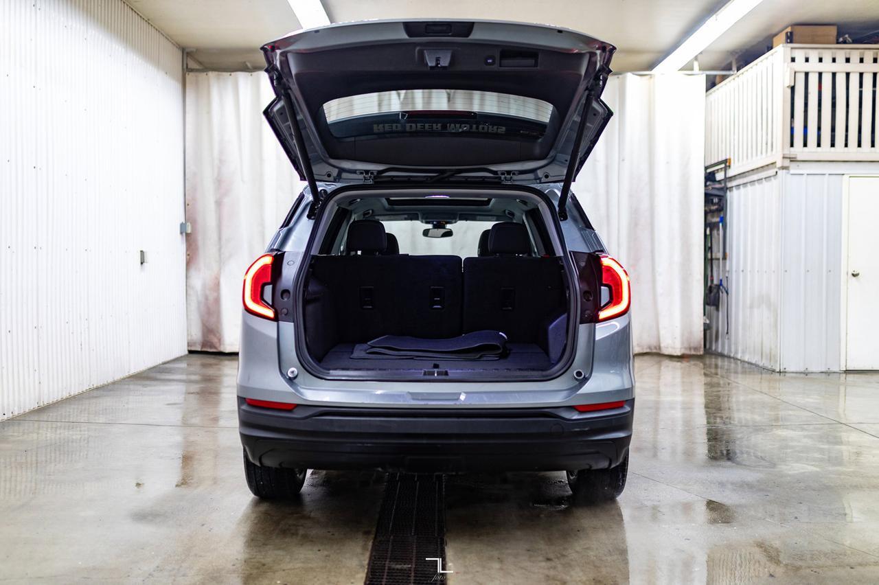 2023 GMC Terrain AWD SLE Nav Roof BCam Red Deer AB