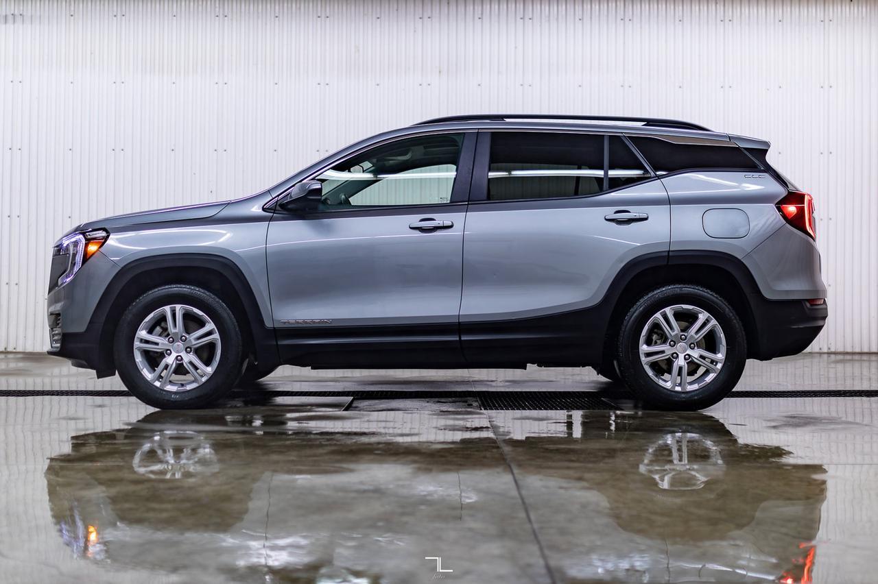 2023 GMC Terrain AWD SLE Nav Roof BCam Red Deer AB