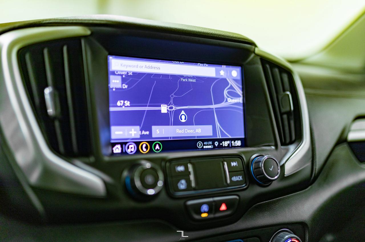 2023 GMC Terrain AWD SLE Nav Roof BCam Red Deer AB