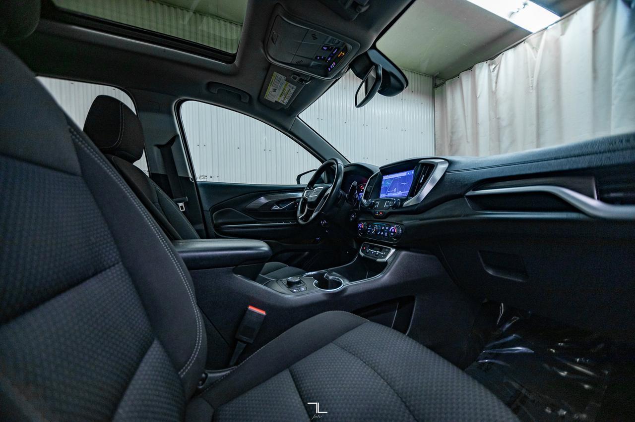 2023 GMC Terrain AWD SLE Nav Roof BCam Red Deer AB