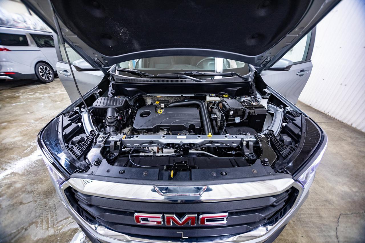 2023 GMC Terrain AWD SLE Nav Roof BCam Red Deer AB