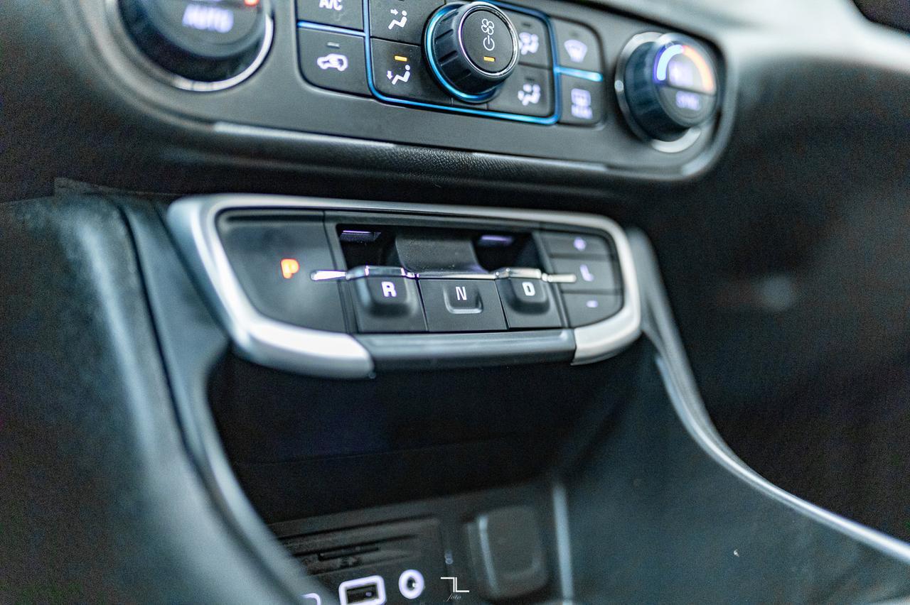 2023 GMC Terrain AWD SLE Nav Roof BCam Red Deer AB