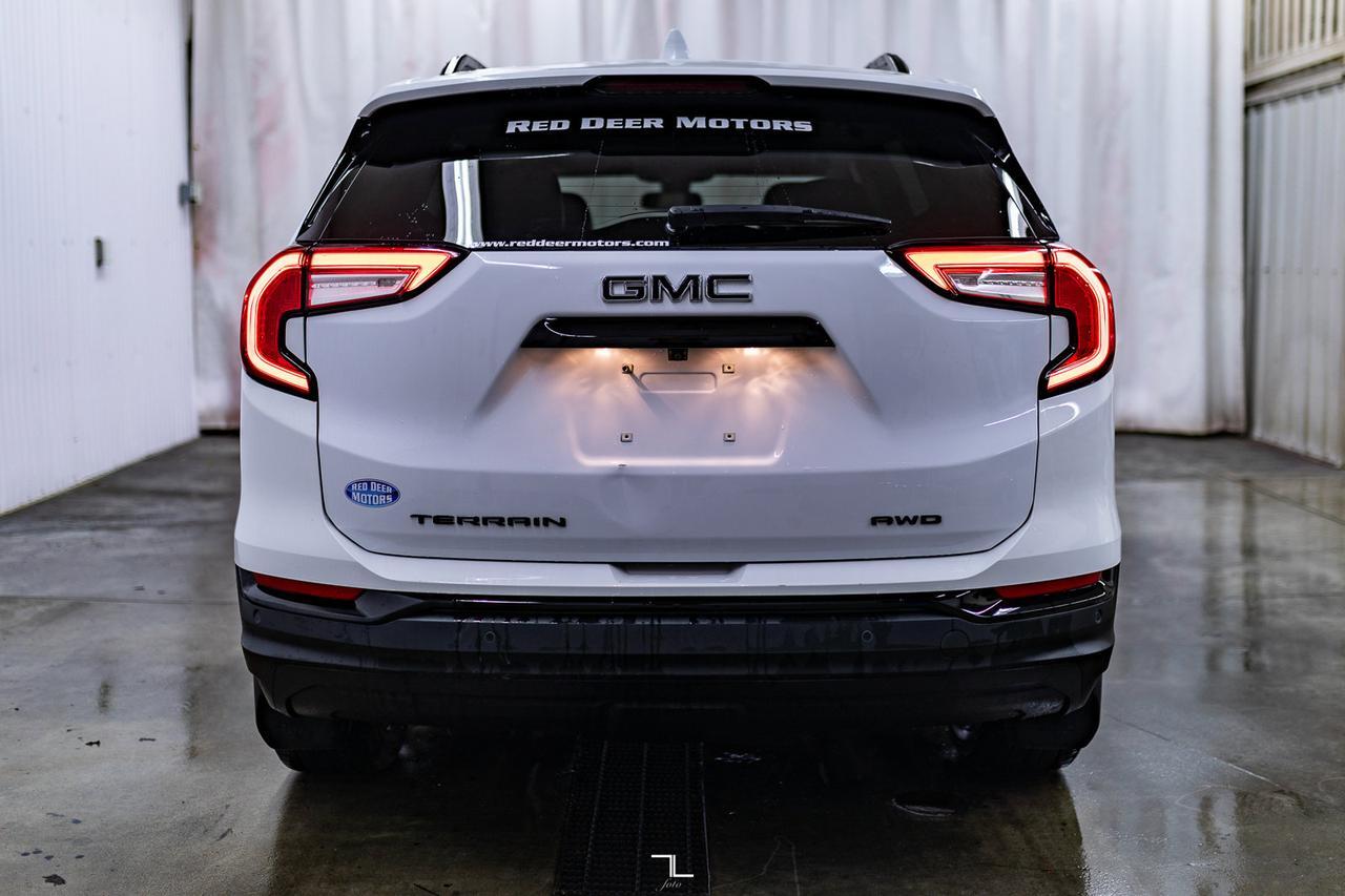 2023 GMC Terrain AWD SLT Elevation Leather BCam Red Deer AB