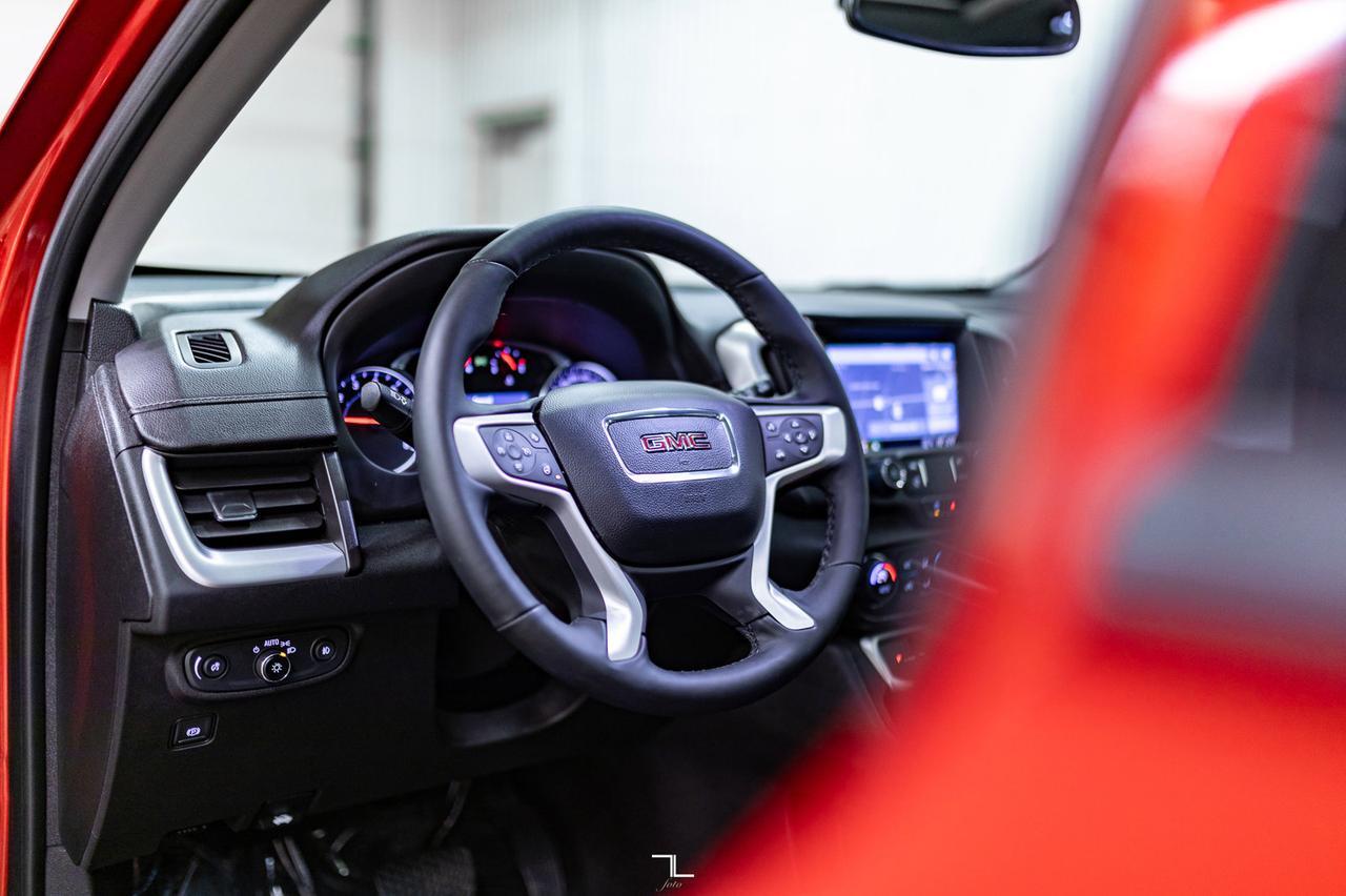 2023 GMC Terrain AWD SLT Leather Roof Nav BCam Red Deer AB